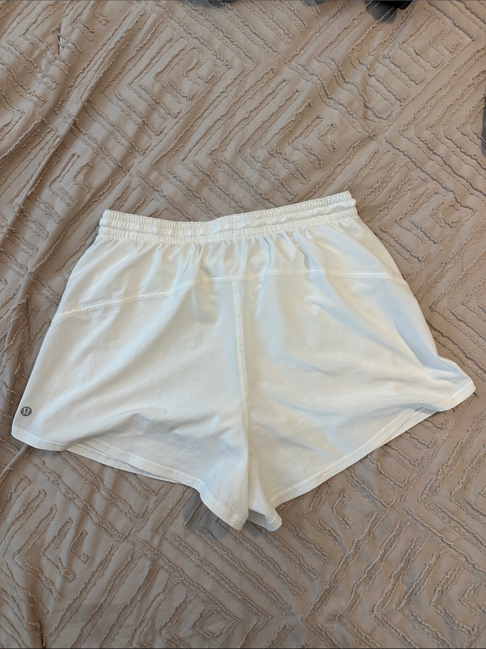 lululemon athletica hotty hot White Women's Athletic Shorts